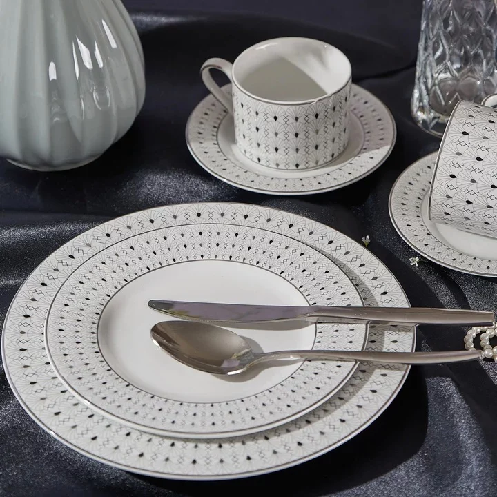Monno Crystal Ornate Porcelain Dinner Set