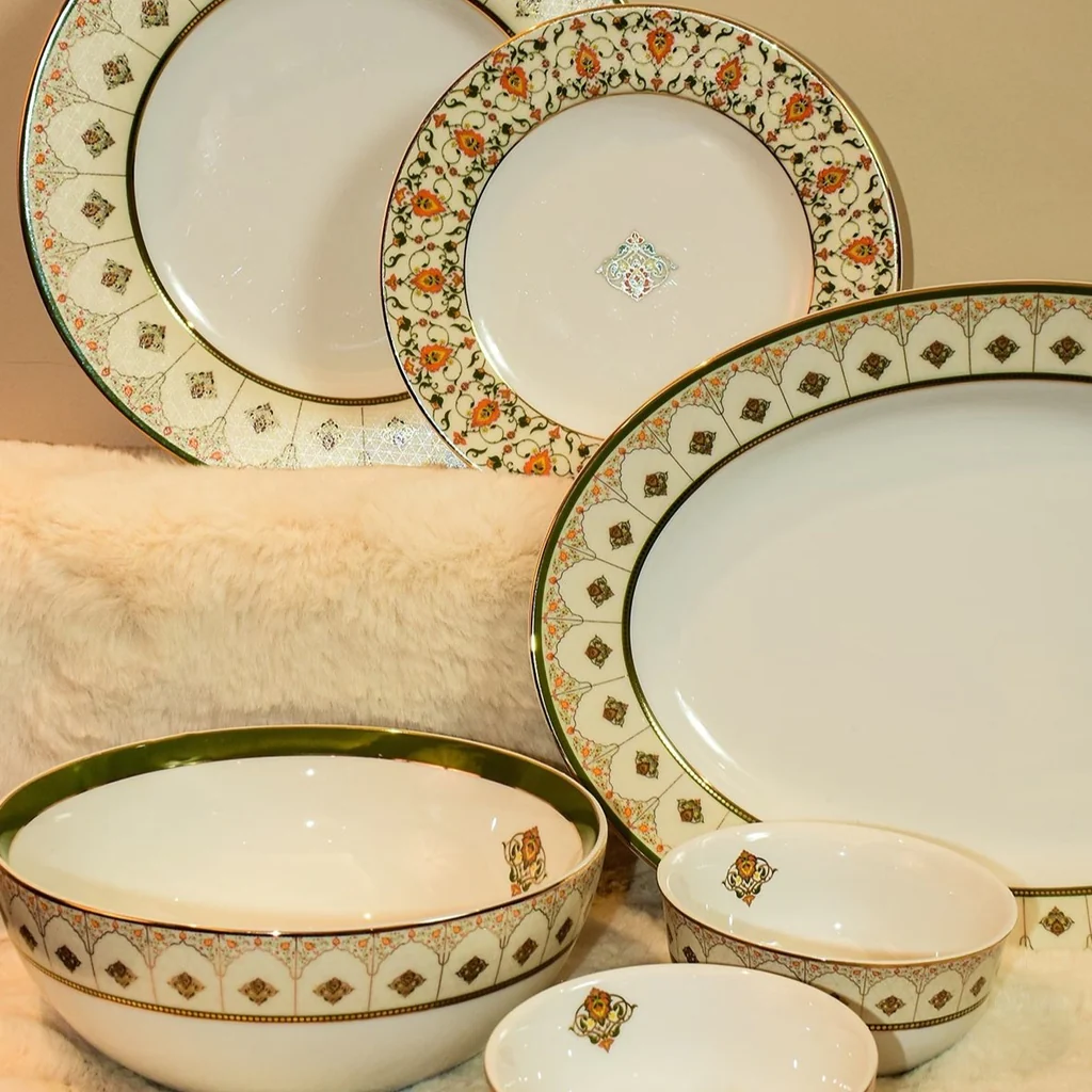 Monno JASHN Porcelain Dinner Set